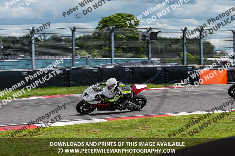 donington no limits trackday;donington park photographs;donington trackday photographs;estoril;event digital images;motorbikes;no limits;no limits trackdays;peter wileman photography;portugal;trackday;trackday digital images;trackday photos